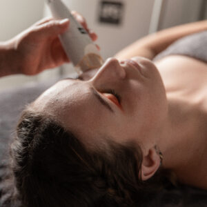 Soin Peeling visage LPG