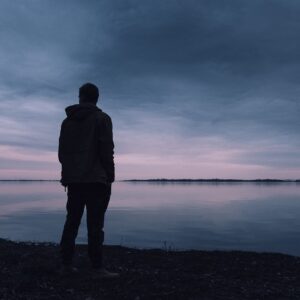 Épilation oreilles ou nez Homme